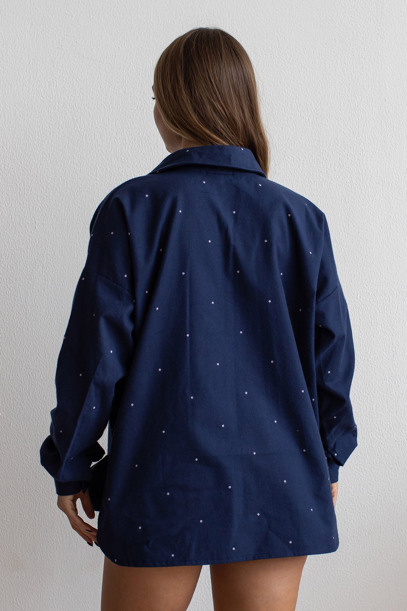 Übergroßes Flanellhemd in mittlerer Länge, dunkelblau