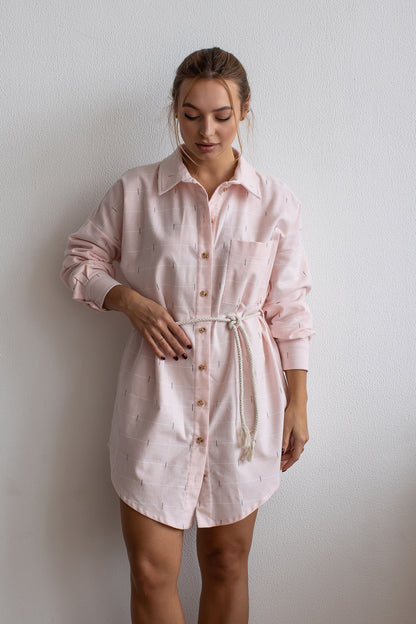 Oversized Flanell-Hemdkleid im rosa Karomuster