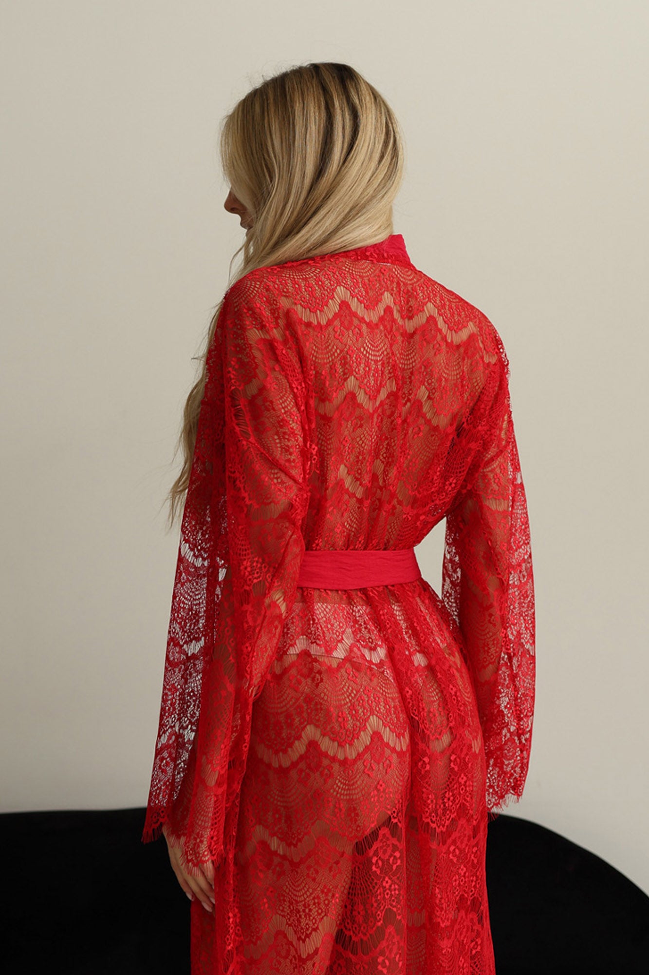RED GUIPURE LACE KIMONO LONG SLEEVE